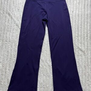 Athleta Purple Women's Flared Pants Activewear Solid 31" Inseam SZ Medium